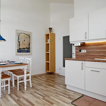 Apartment Apartmenthaus Bull 3 Kuehlungsborn